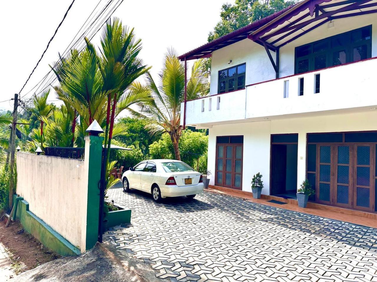 Bed and breakfast La Riya Ella - 05 Minutes To Ella Town Extérieur photo