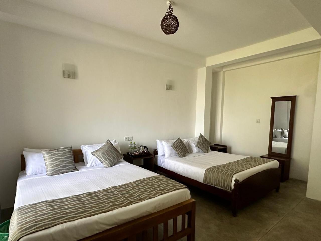 Bed and breakfast La Riya Ella - 05 Minutes To Ella Town Extérieur photo